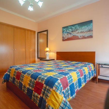 Large Modern Ponta Delgada Apartment Zewnętrze zdjęcie